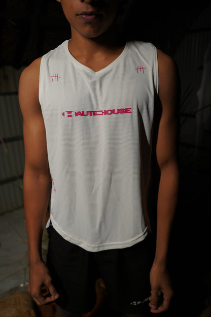RUNNERS TANK