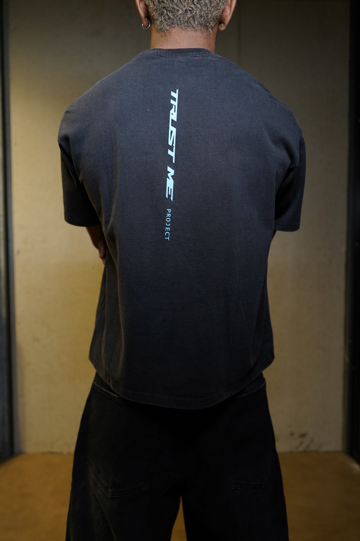 TRUST FALL ACID WASH TEE
